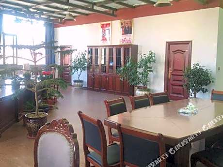 Home Inn Selected (Lhasa Gongga Airport)