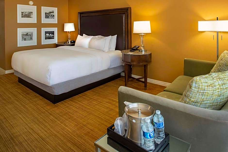 Hilton St. Louis Airport
