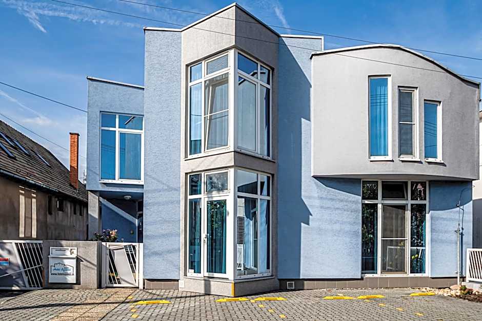 Hotel Squash Dependance