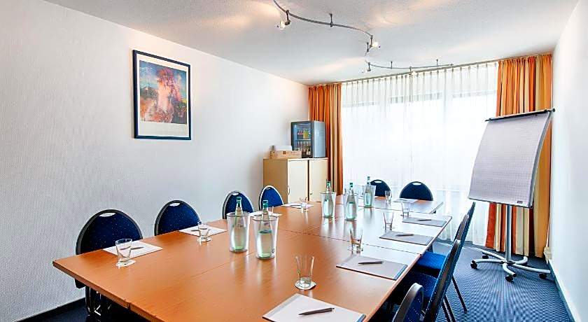 Garner Hotel Stuhr - Bremen A1 by IHG