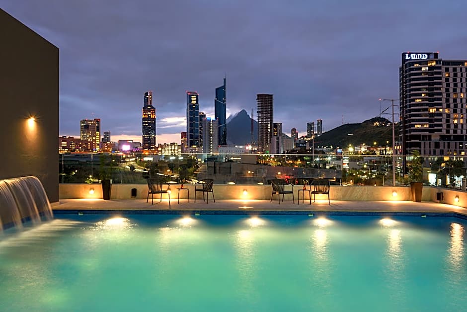 Hyatt Place Monterrey Valle