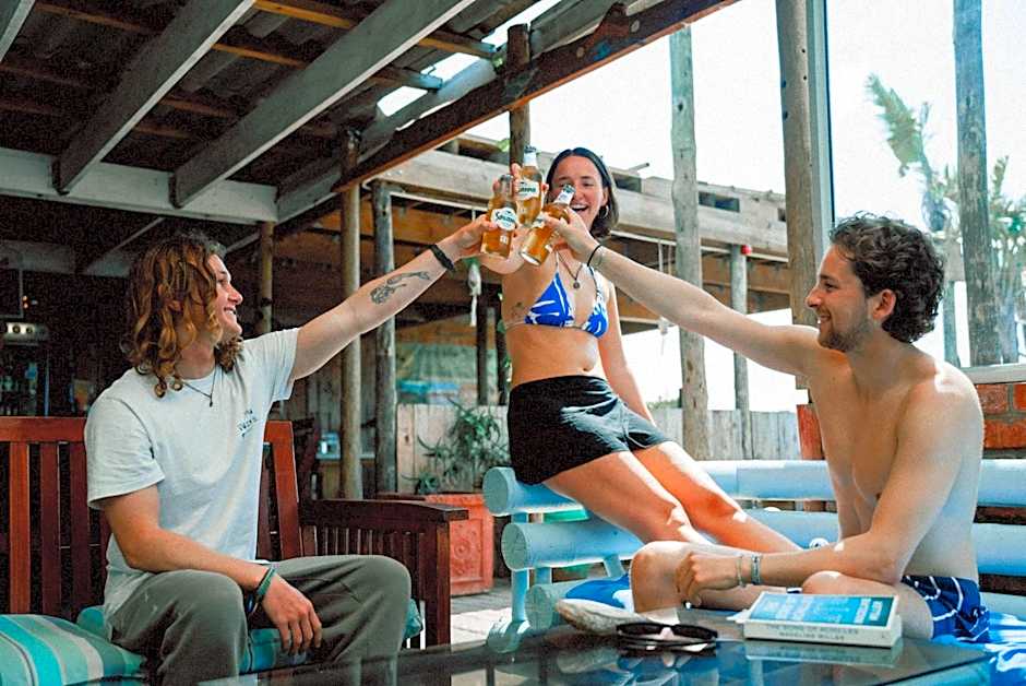 Island Vibe Backpackers Jeffreys Bay