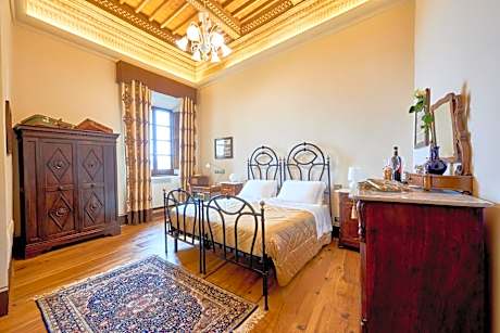 Deluxe Double Room with Spa Bath