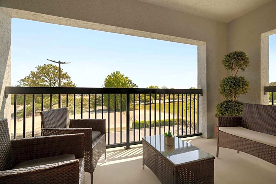 Courtyard by Marriott Greenville