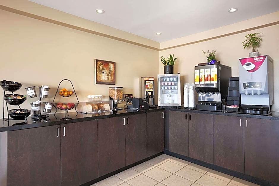 Travelodge by Wyndham Kapuskasing