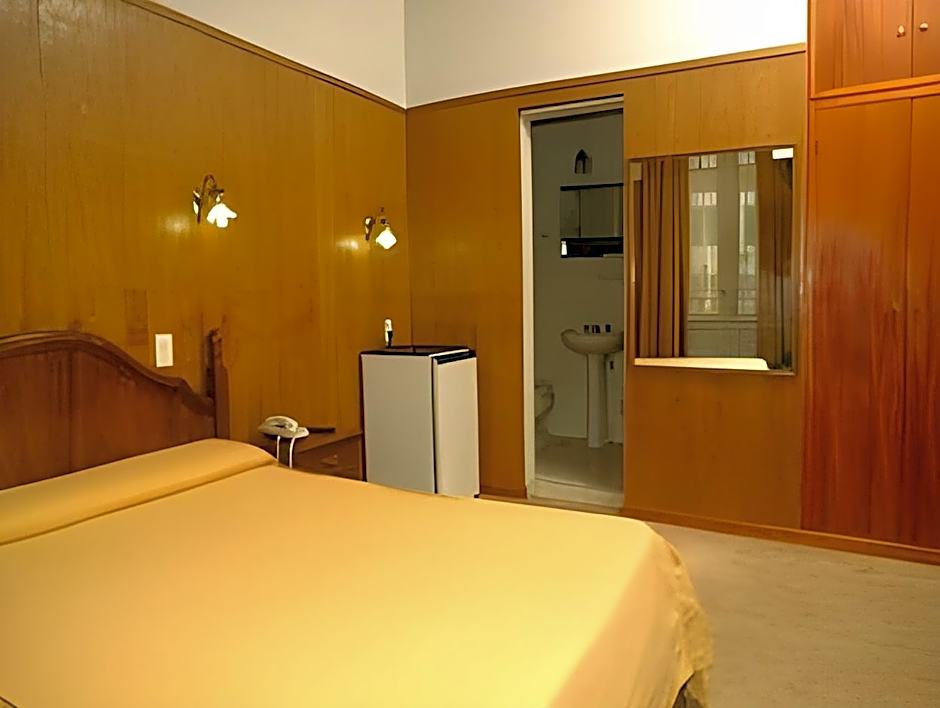 Hotel Americano