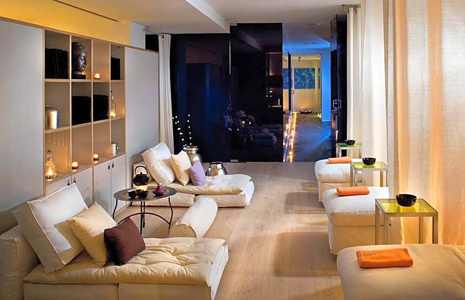 The Level at Meliá Barcelona Sky