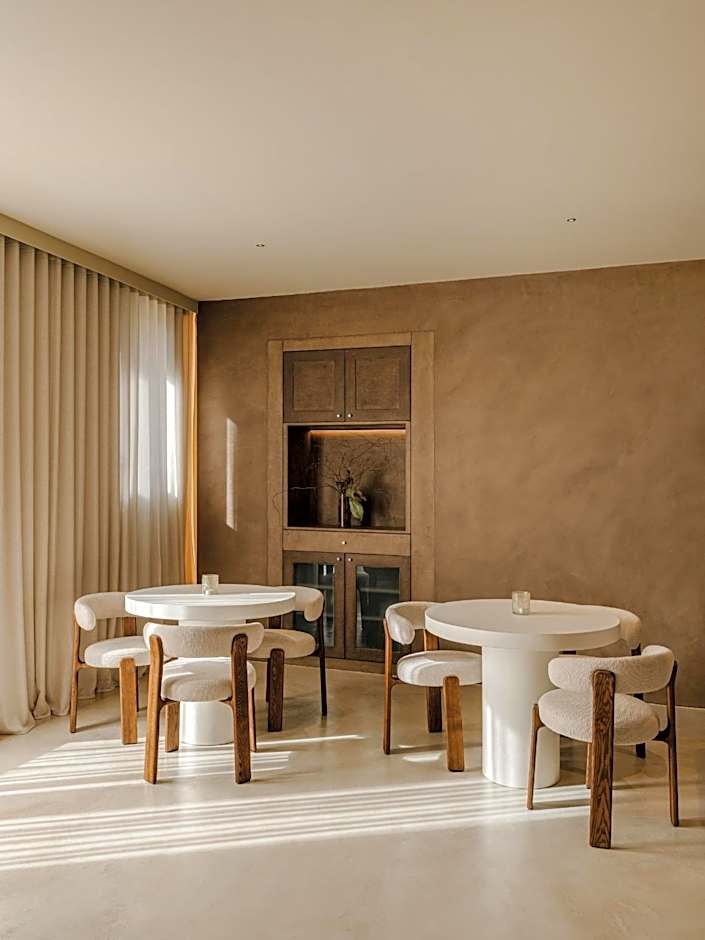 Les Clarisses Boutique Hotel