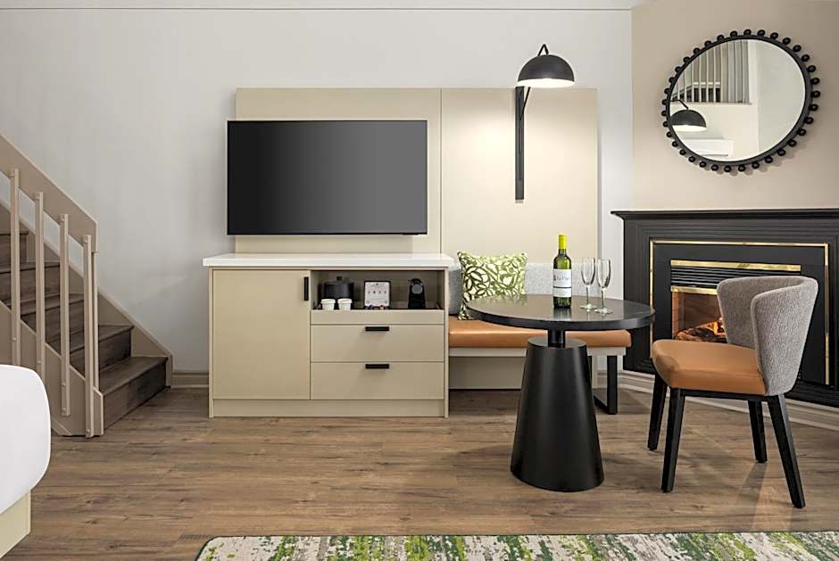 Le Parc Gatineau, Tapestry Collection by Hilton
