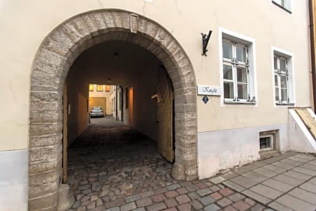 The Knight House