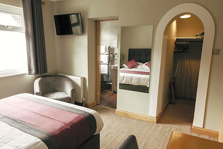 St. Davids Cross Hotel