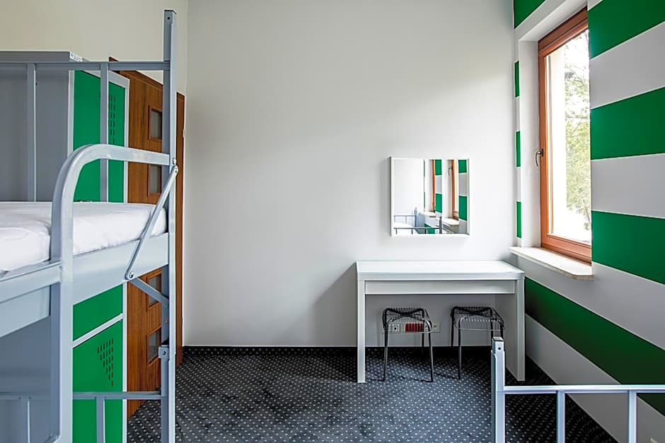 Inbed Hostel