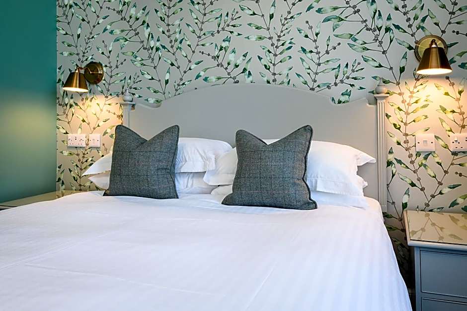 Sunbank House Metro Hotel