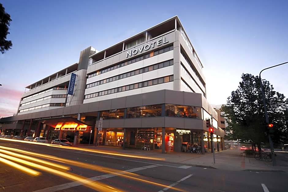 Novotel Canberra