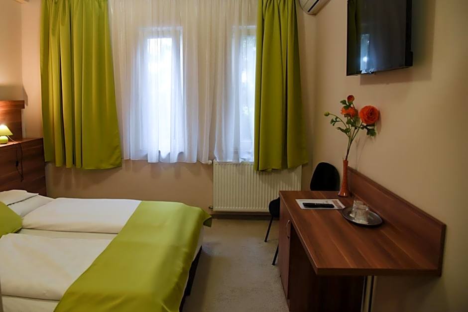 Oázis Wellness Panzio
