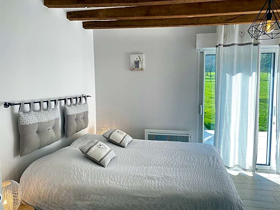 Les Mariniers Chambres d'Hôtes à la campagne avec aire de jeux - Spa nordique en option