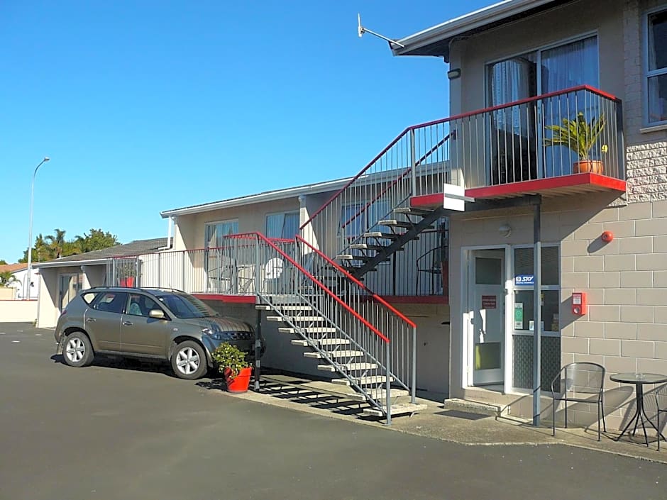 Tourist Court Motel