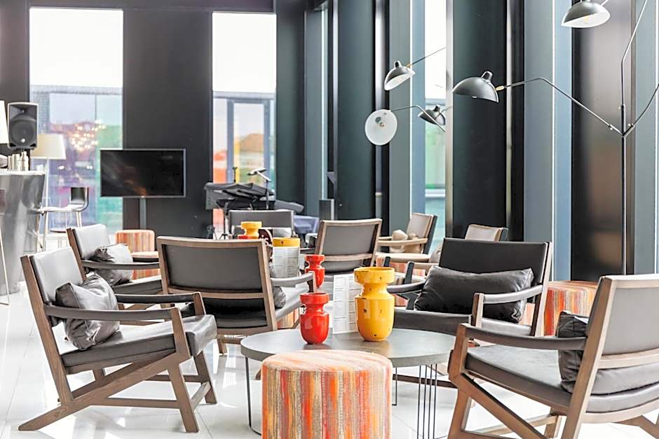 Axis Viana Business & SPA Hotel