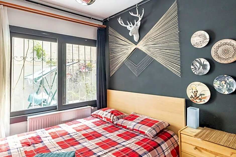 Konak, Tarihi asansöre yakın Tüm daire