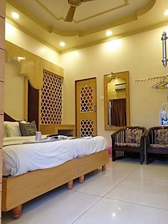 Deluxe Double Bed City View