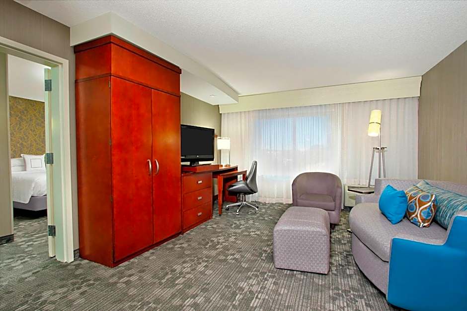 Courtyard by Marriott Atlanta Airport West