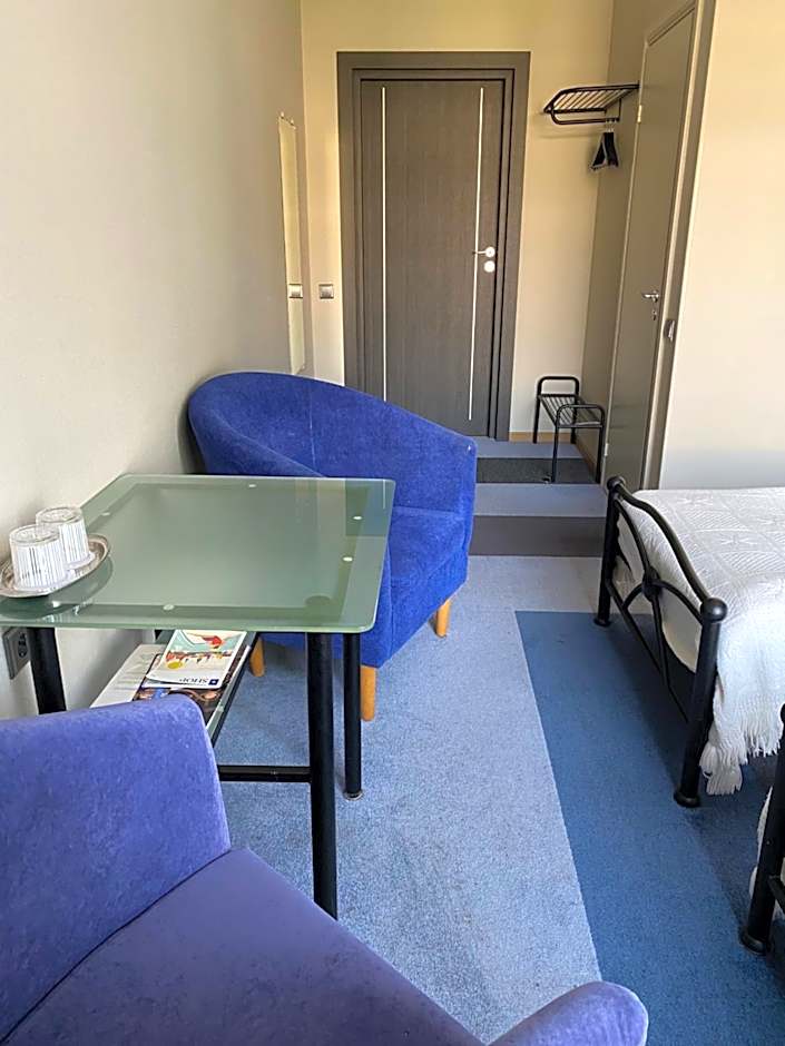 Hotel Kert FREE PARKING