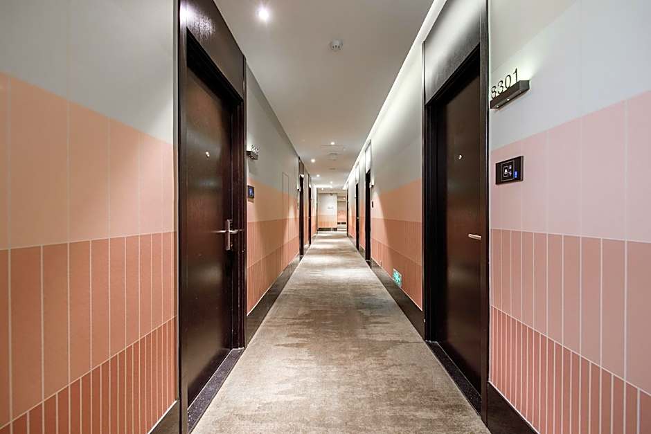 Orange Hotel Jinji Lake in Suzhou Center