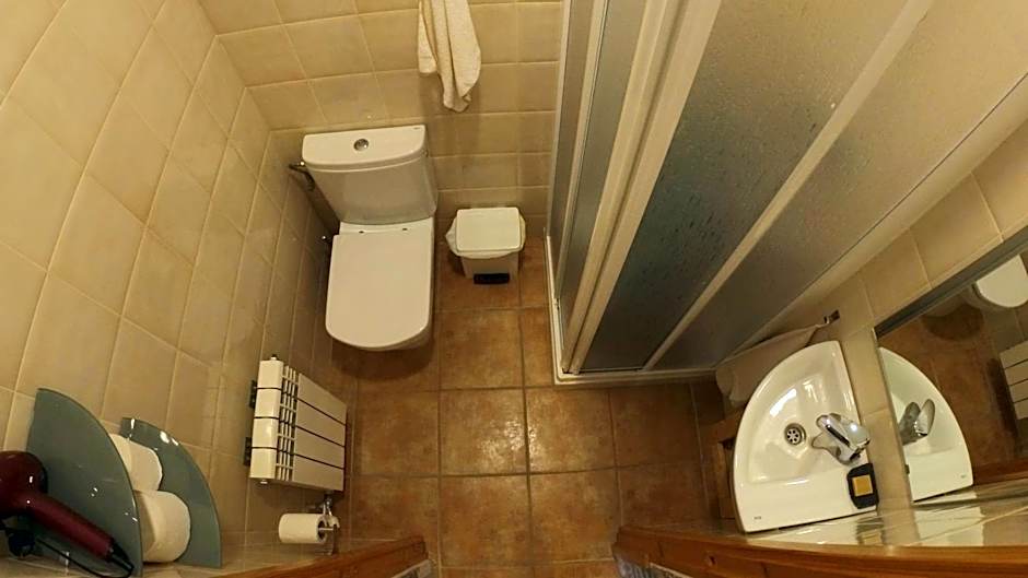 Castell de Ceuró. Hotel Rural