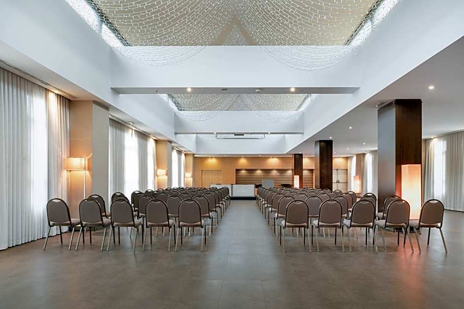 AC Hotel Oviedo Forum