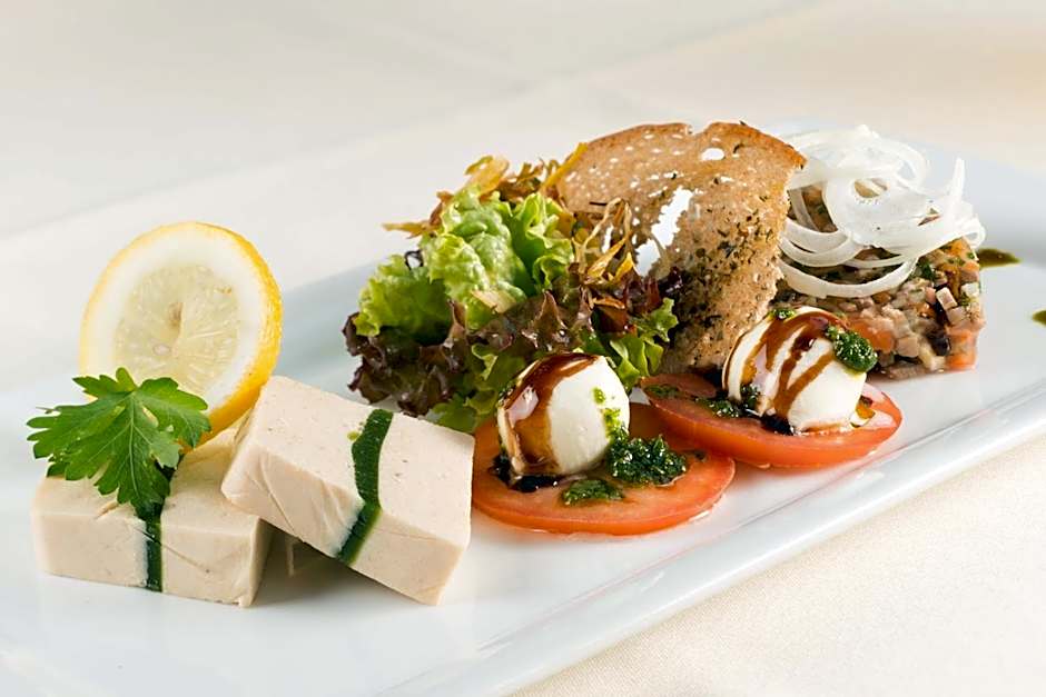 Hotel & Restaurant Waldschloss