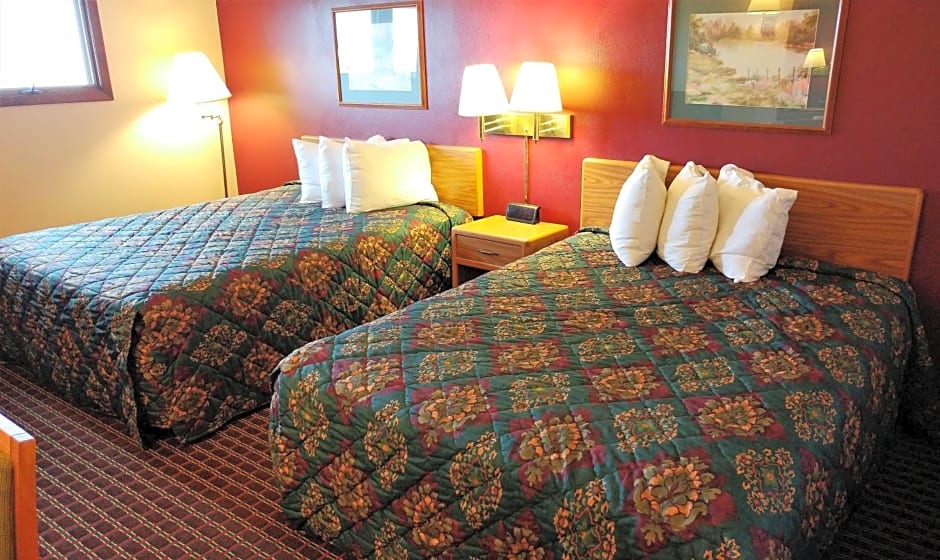 Red Carpet Inn - Windom