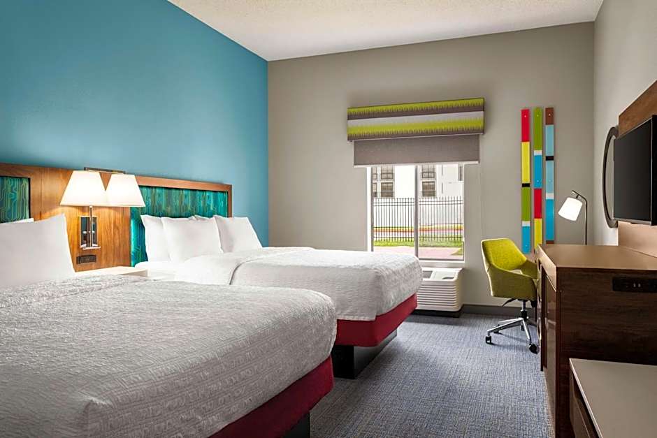 Hampton Inn By Hilton & Suites Springfield