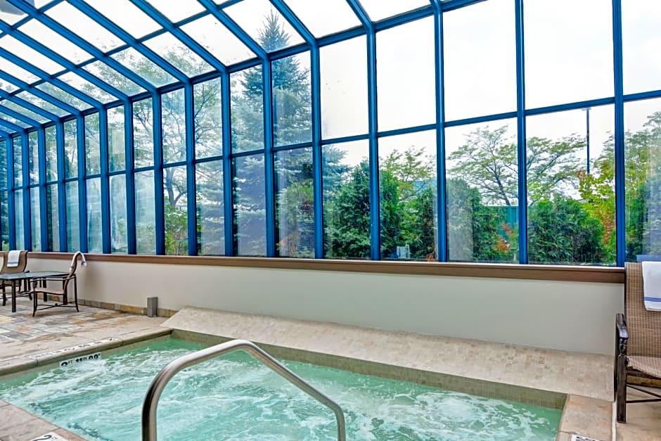 Embassy Suites by Hilton Minneapolis Airport