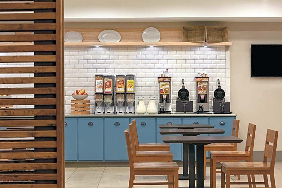 Country Inn & Suites by Radisson, Petersburg, VA