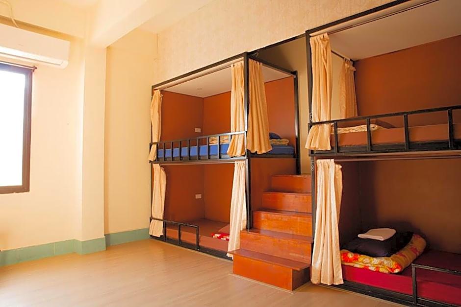Grace Hostel - Chiang Rai