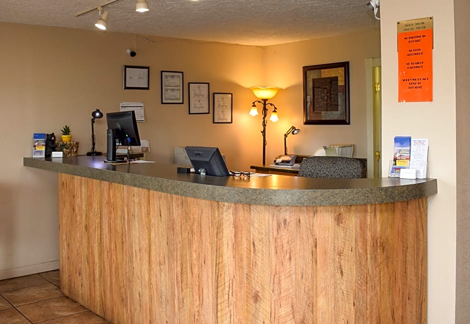 Americana Inn a Travelodge by Wyndham