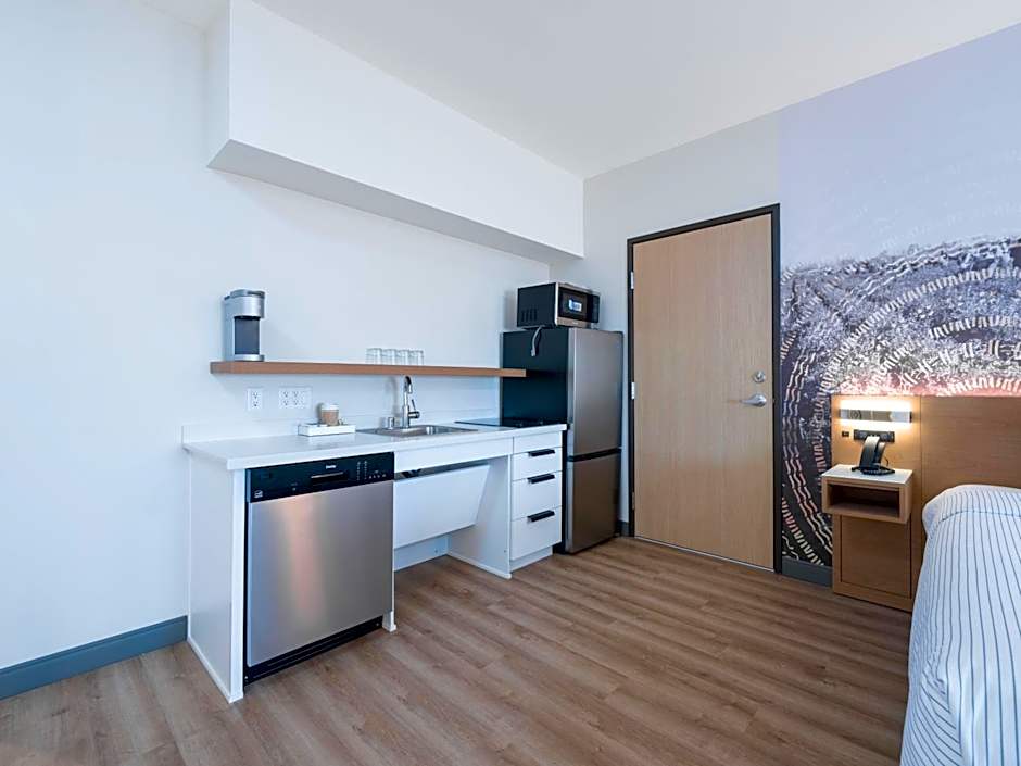 Cambria Hotel El Centro - Imperial