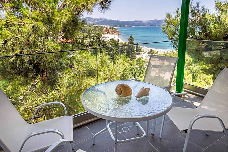 Rodon House Aparthotel