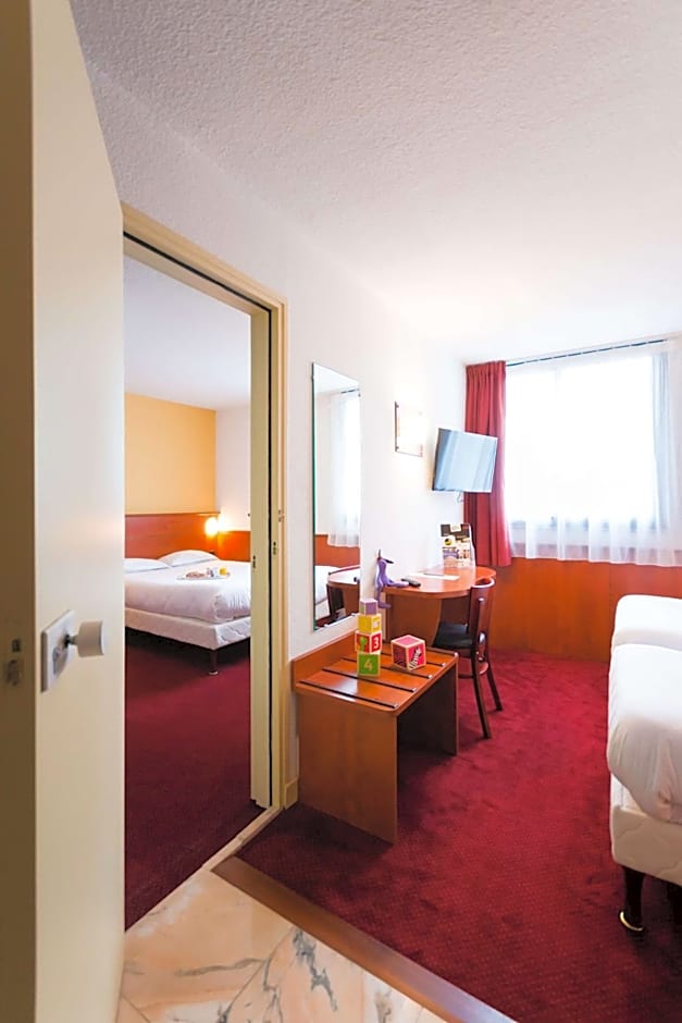 Brit Hotel Rennes St Grégoire  Le Villeneuve