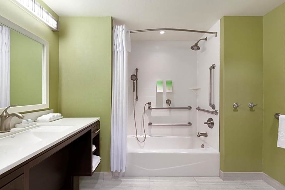 Home2 Suites By Hilton Seattle Airport