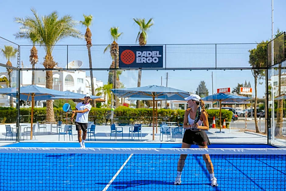 Lordos Beach Hotel & Spa