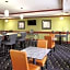 La Quinta Inn & Suites by Wyndham Dallas Hutchins