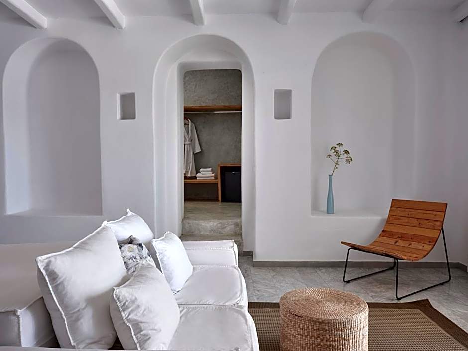 Pietra e Mare - Mykonos Moments by Mr and Mrs White