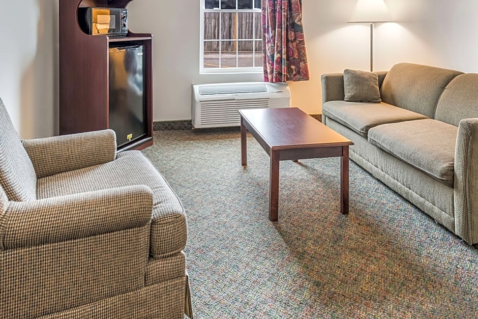 Knights Inn Sandusky