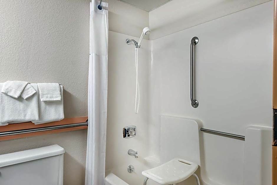 Days Inn by Wyndham Kirksville
