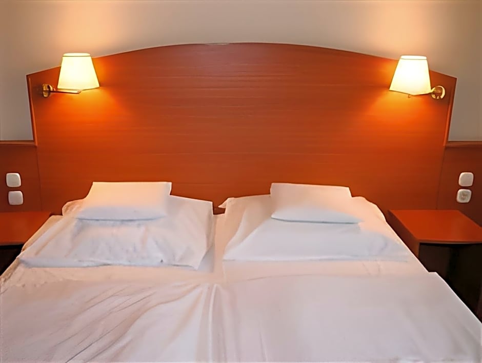 Korona Panzio Budapest