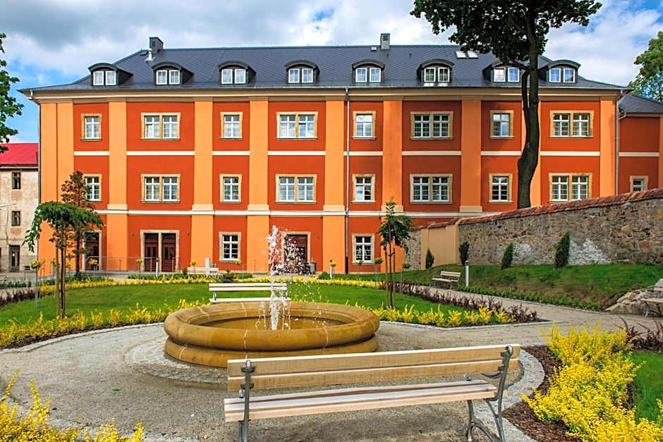 Uzdrowisko Cieplice - Jelenia Góra - Długi Dom