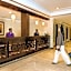 Al Falaj Hotel
