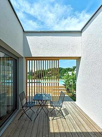 Studio with Pool View