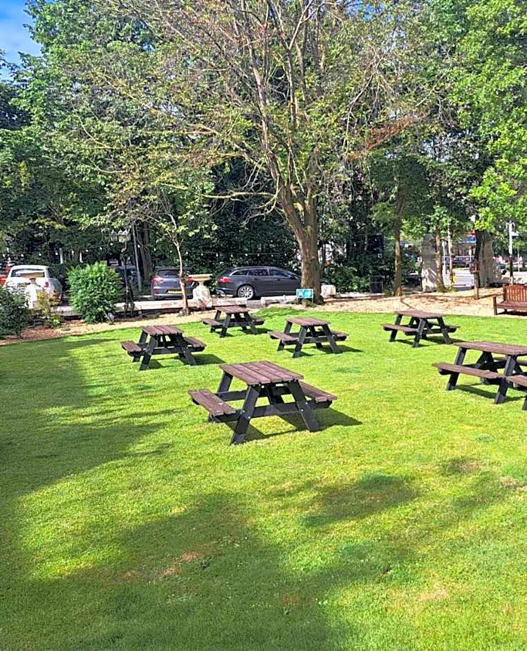 Prince Of Wales Hotel